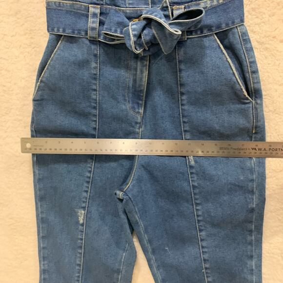 Retrofete Tori Denim Jumpsuit Size Medium Short Puff Sleeve Button Front w Belt - Picture 10 of 12